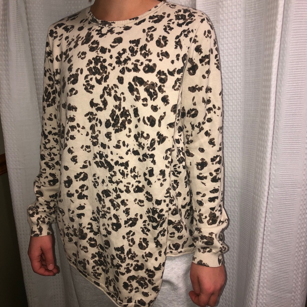 Spanner leopard print crewneck sweater